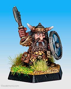 ADD31 Dwarf Fighter with Axe - Mid Level