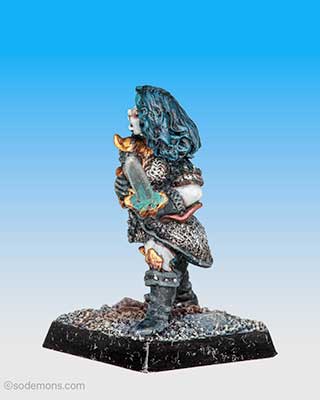 C09 Dark Elf - Death Maiden variant