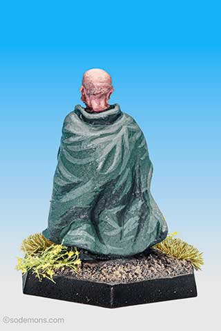 C1-13 Thief in Cloak with Sword