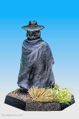 C1-15 Thief in Cloak with Dagger