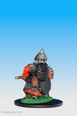 FA15-2 Dwarf with Two-Handed Hammer