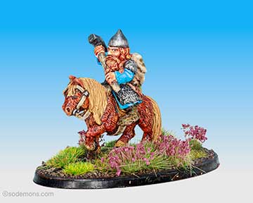 FAC15 Mounted Dwarf with Two-Handed Hammer