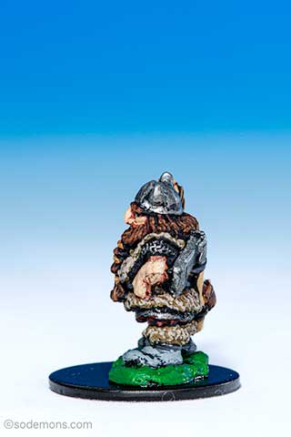 C06 Northern Dwarf with Crossbow