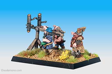 FTD16 Dwarf War Engine with 3 Crew