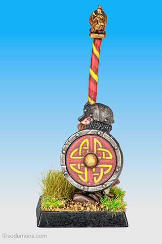 Snivvel (Boar Standard & Skull Cap)