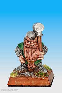 Marauder MM10/13 Dwarf with Hammer