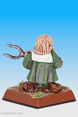 0309/28 Dwarf Villager - Peasant