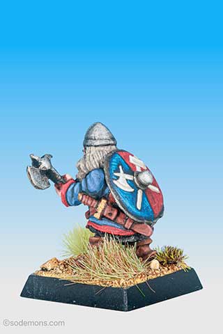 FTD3 Dwarf with Sword and Pole Arm
