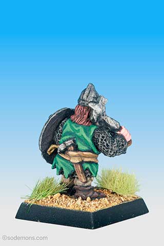 FTD7 Dwarf with Hammer and Pick
