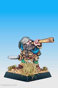 FTD10 Dwarf Trumpeter with Sword