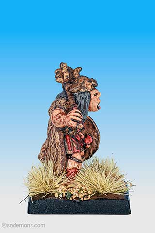 Warlord with Spiked Mace (Grizlock DMSS 1v2)