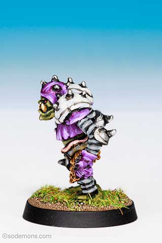 LE18 Blood Bowl Orc Player