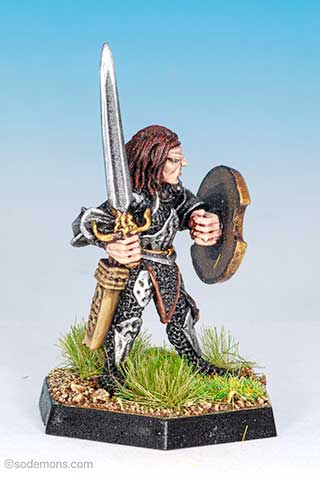 ME32 High Elf Hero (Sword) A