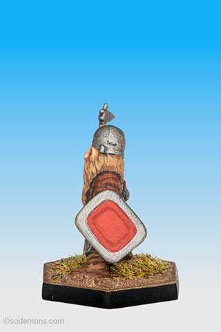  DWF14 - Dwarf Guard w. Bec-de-Corbin
