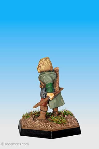 ELF6 Wood Elf advancing with Bow