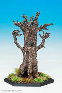 VFW24 Tree with Arms and Face