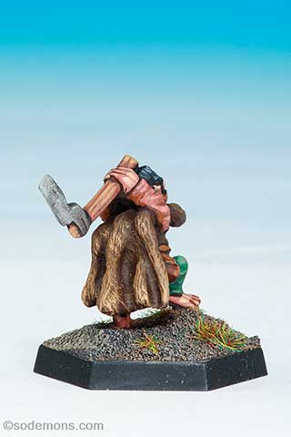 ARD7 Dwarf with Mattock / WG42 Halfling Fighter