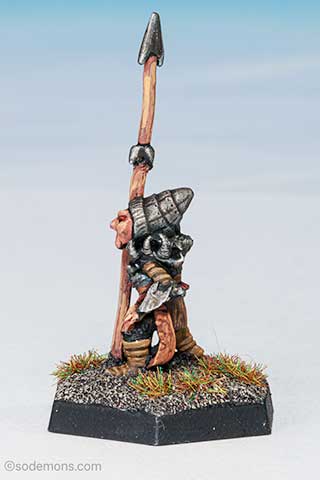 ARE20 Tunnel Elf with Upright Spear