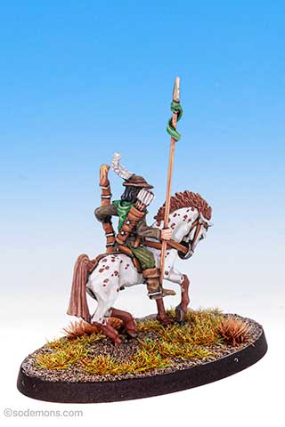 01-308 Artlyn, Sylvan Thief mounted