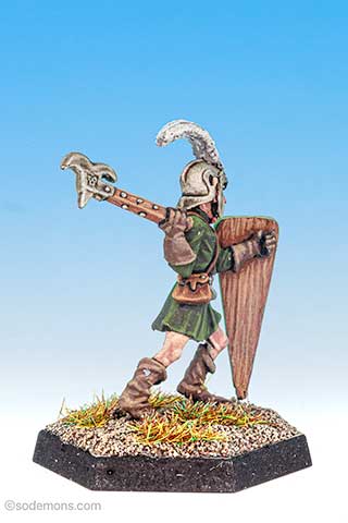 01-311 Dwyndolyn, Sylvan Elf Warrior on foot