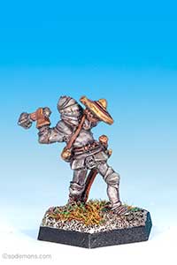 Knight battling with Mace