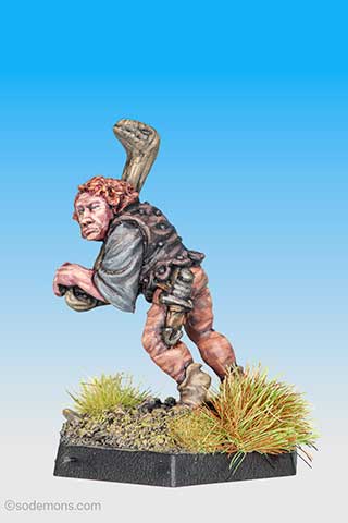 C04 Thief with large club