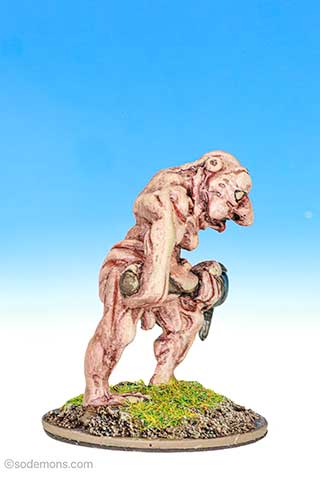 FF16-1 Giant Troll attacking with Spiked Club