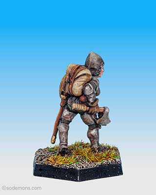 FTF20 Female Fighter in Plate Armour with Axe