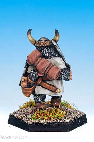 FTF56 Fat Lady Fighter with Horned Helmet