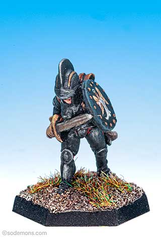 FTF63 Female Fighter in Plate Armour with Closed Helm