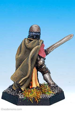 FTF81 Female fighter with 2 handed sword