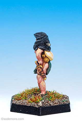 FTF83 Amazon with Sword and Dagger