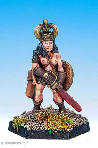FTF96 Amazon Warrior with Horned Helmet