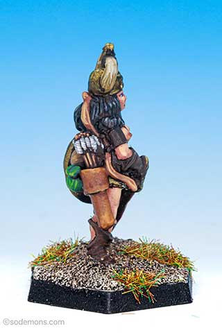 FTF96 Amazon Warrior with Horned Helmet