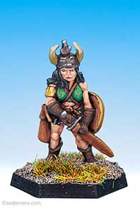 FTF96 Amazon Warrior with Horned Helmet
