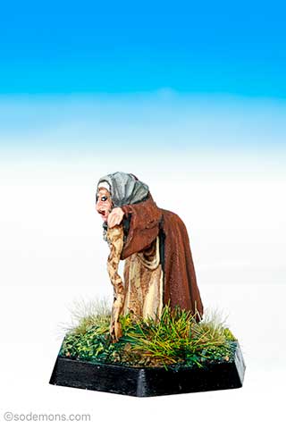 (-28b) Elderly Sorceress (C02/3d) variant