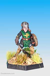 Armoured Female Cleric with Shield (C03C1-8)