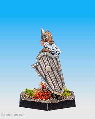 C01 Ulwen Sword-mistress of Wonger